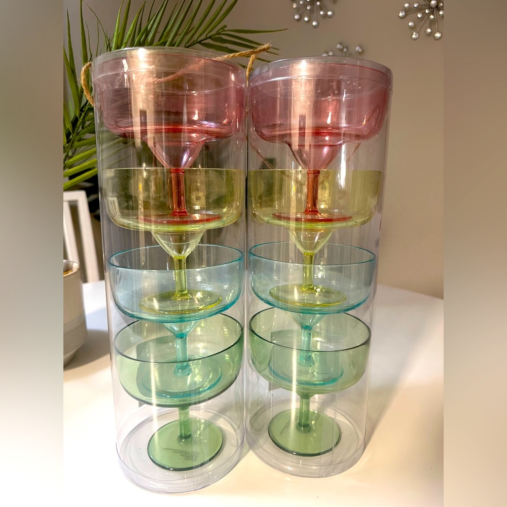 8 Plastic Outdoor Varied Colors Margarita/ Dessert Glasses
